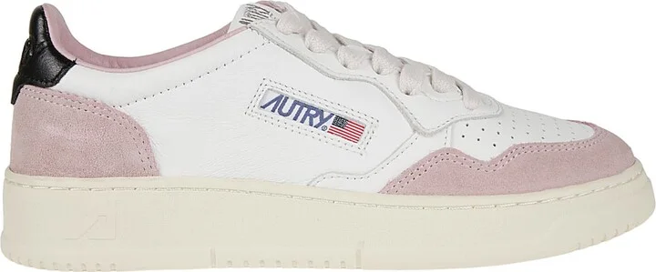 Medalist Low Sneakers