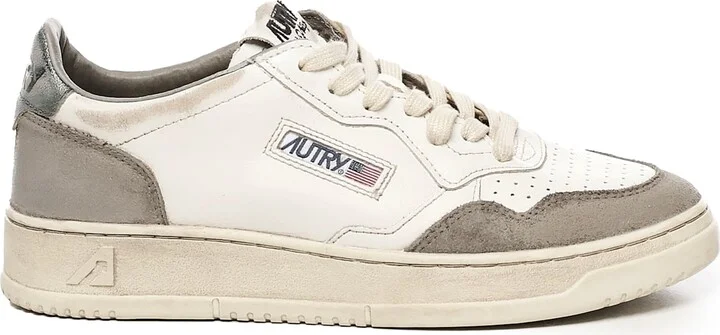 Medalist Low Sneakers