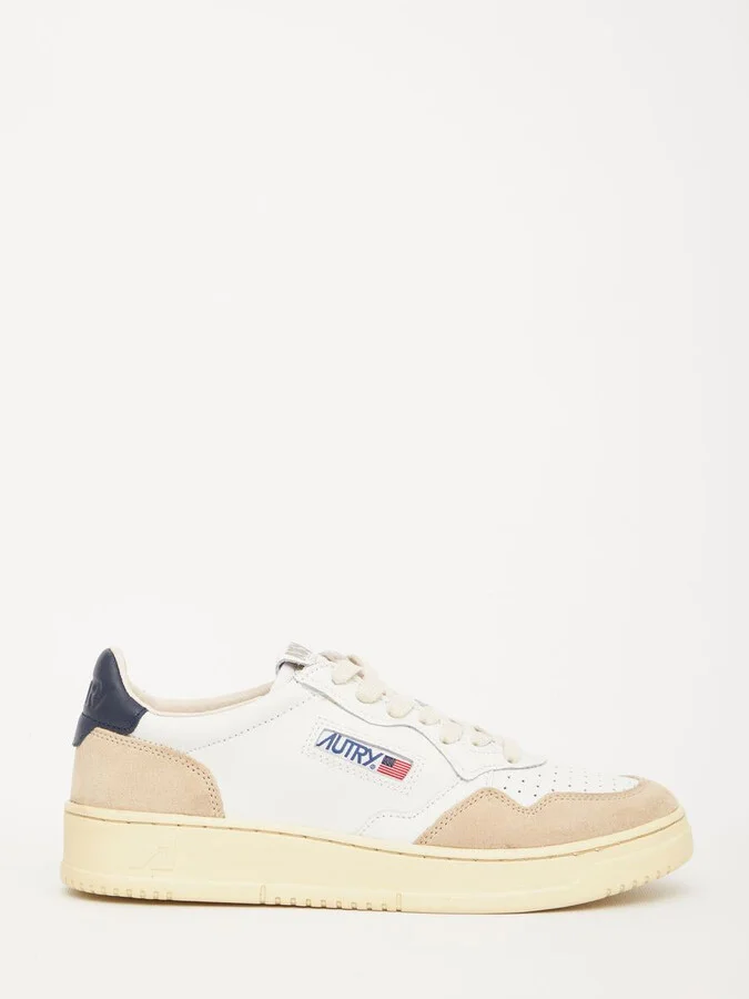 Medalist Low Sneakers