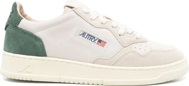Medalist low sneakers