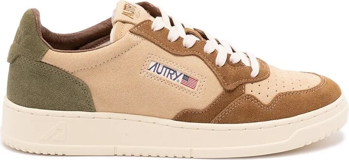 `Medalist Low` Sneakers