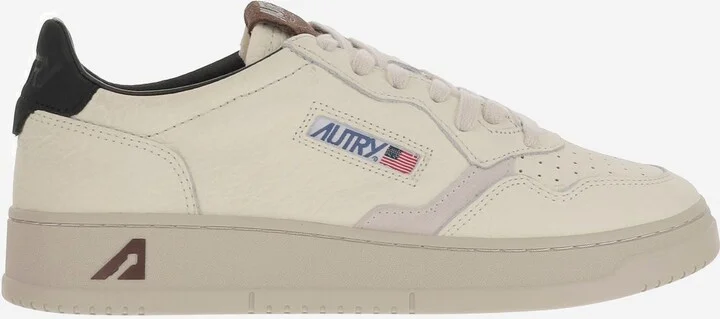 Medalist Low Sneakers