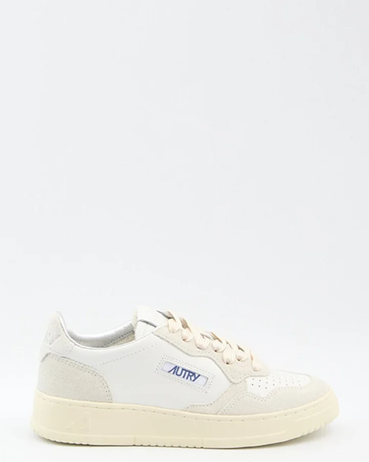 Medalist Low Sneakers