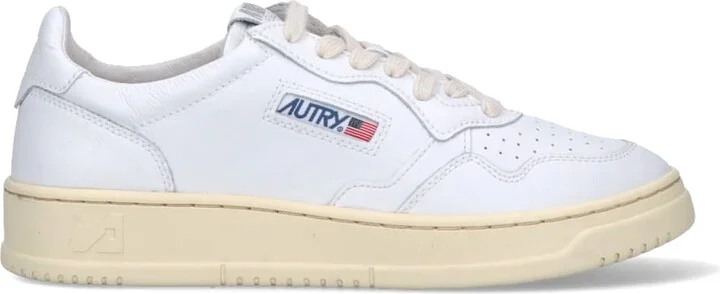 medalist Low Sneakers