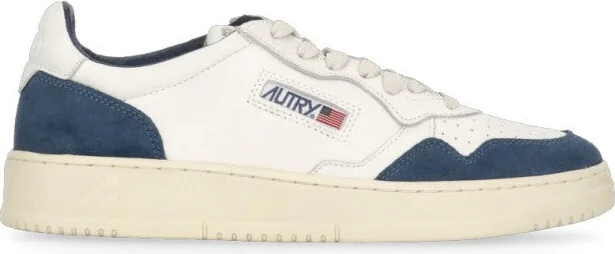 Medalist Low Sneakers