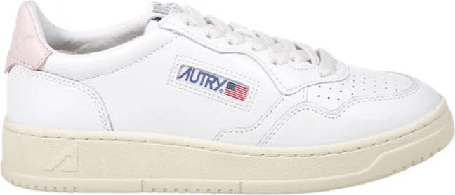 Medalist Low Sneakers