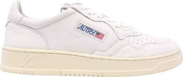 Medalist Low Sneakers