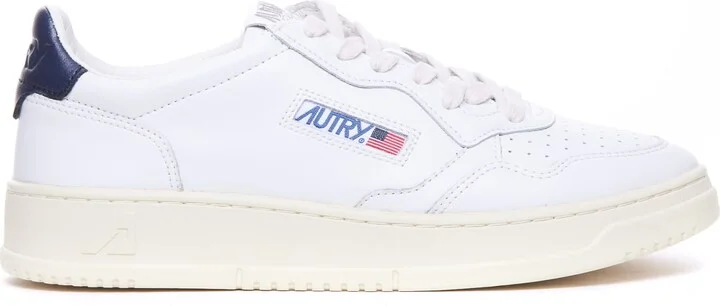 Medalist Low Sneakers