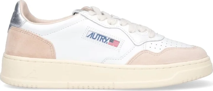 medalist Low Sneakers