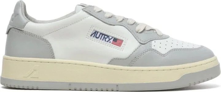 Medalist Low Sneakers