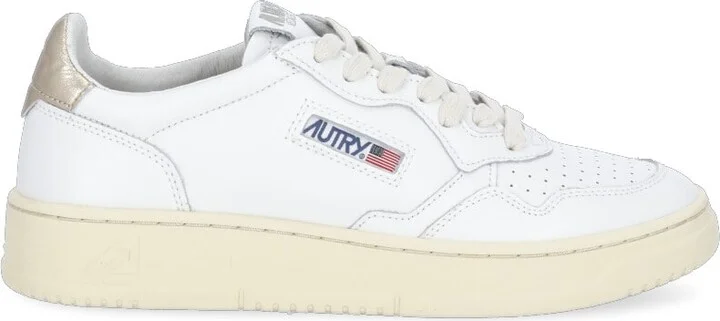 Medalist Low Sneakers