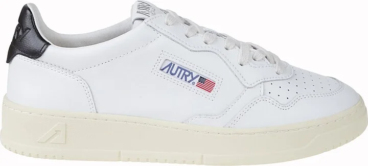 Medalist Low Sneakers