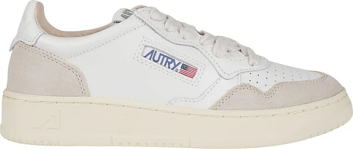 Medalist Low Sneakers