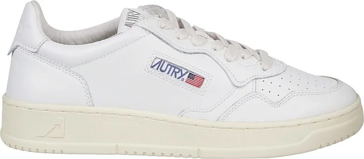 Medalist Low Sneakers