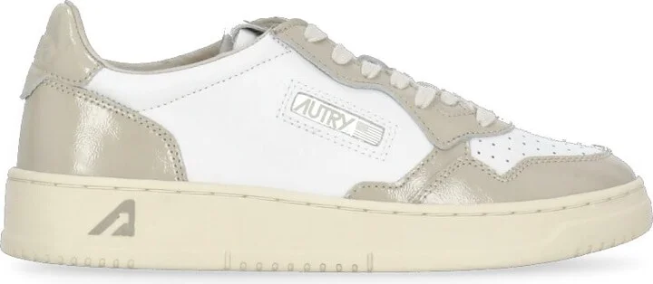 Medalist Low Sneakers