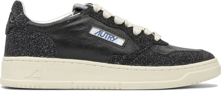 Medalist Low Sneakers & Slip-On Black