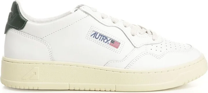 Medalist Low Sneakers White