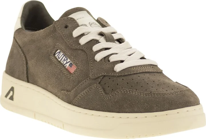 Medalist Low - Suede Sneakers - Image 2