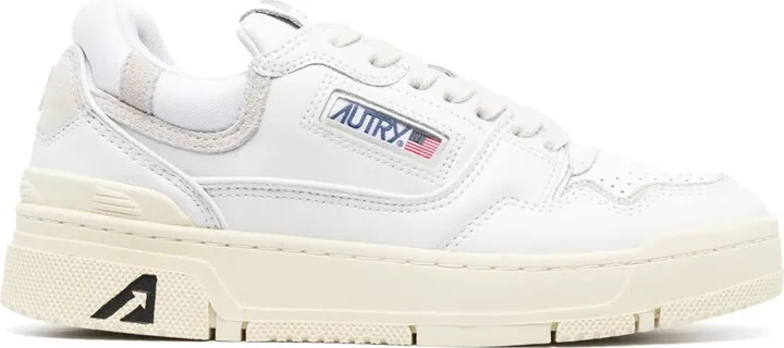 Medalist low-top leather sneakers