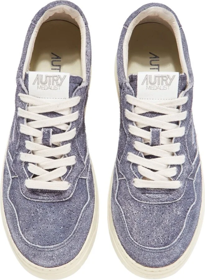 Medalist Low Top Sneaker - Image 3