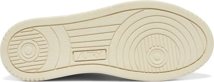 Medalist Low Top Sneaker - Image 11