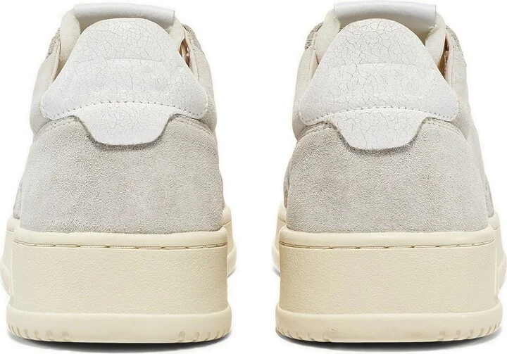 Medalist Low Top Sneaker - Image 2