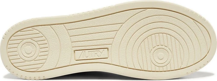 Medalist Low Top Sneaker - Image 5