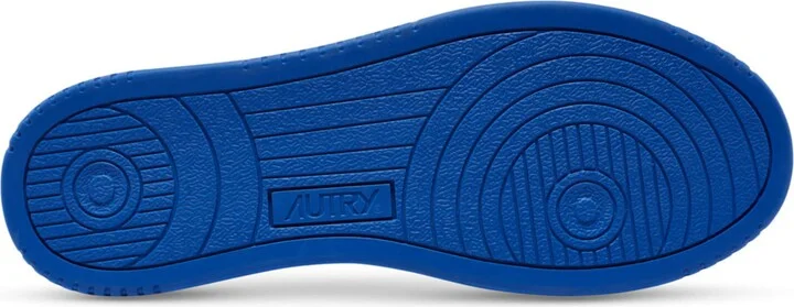 Medalist Low Top Sneaker - Image 5
