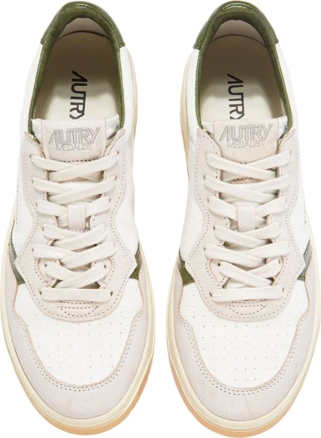 Medalist Low Top Sneaker - Image 4