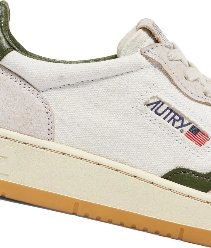 Medalist Low Top Sneaker - Image 6