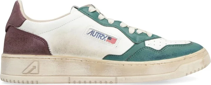 Medalist Low-top Sneakers