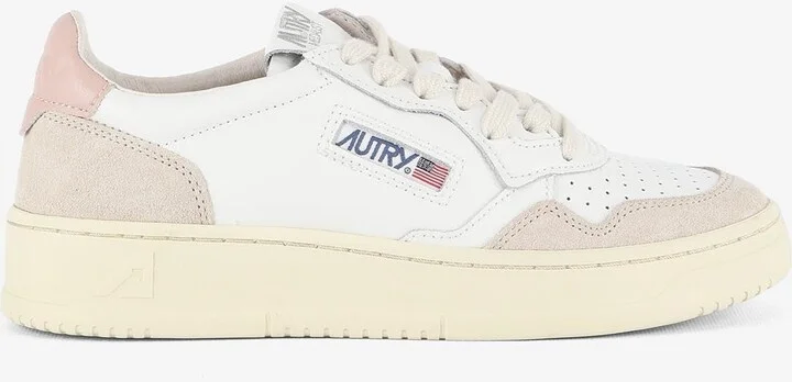 Medalist Low-Top Sneakers