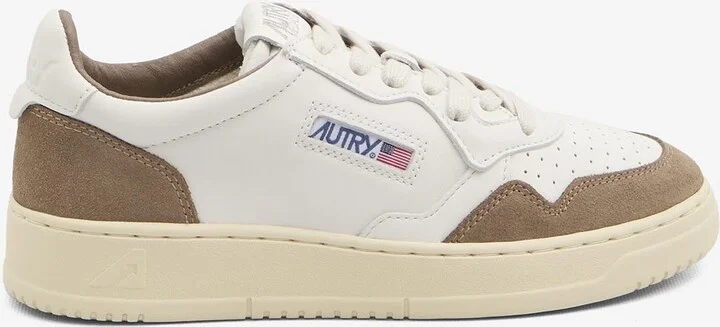 Medalist Low-Top Sneakers