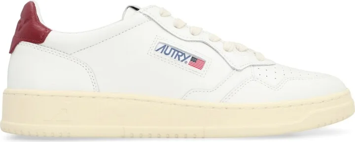 Medalist Low-top Sneakers