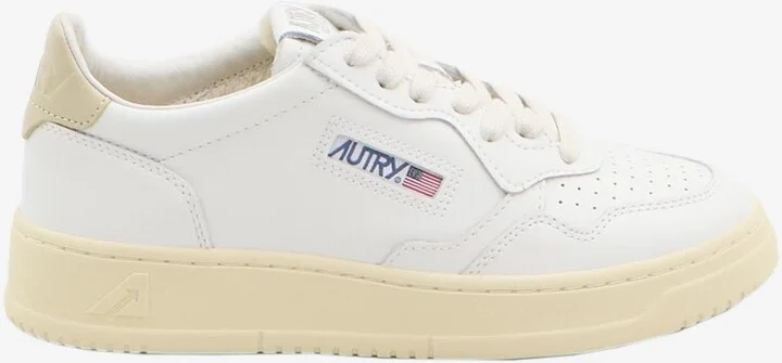Medalist Low-Top Sneakers
