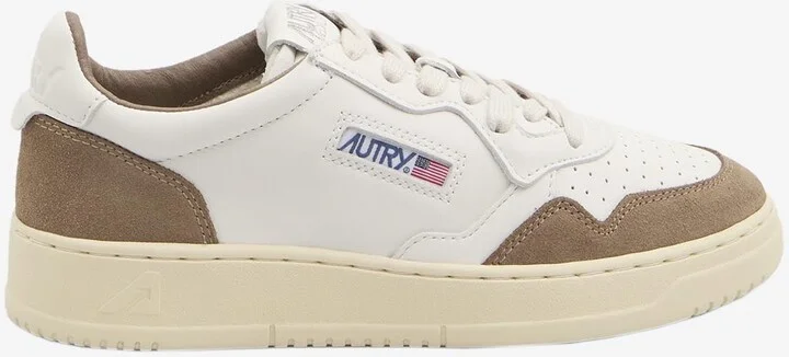 Medalist Low-Top Sneakers