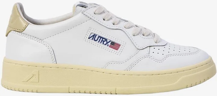 Medalist Low-Top Sneakers