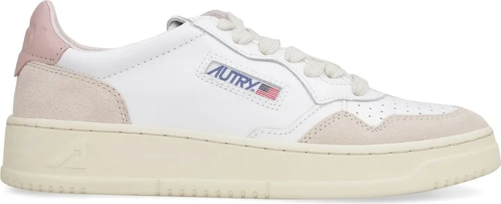 Medalist Low-top Sneakers