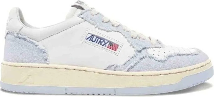 Medalist Low-Top Sneakers
