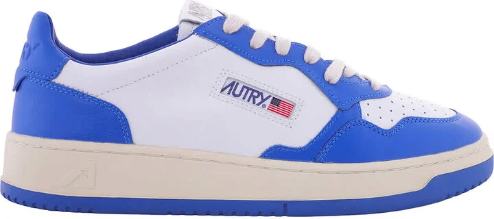 Medalist Low-Top Sneakers