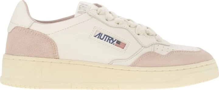 Medalist Low - White Leather And Suede Sneakers In Powder