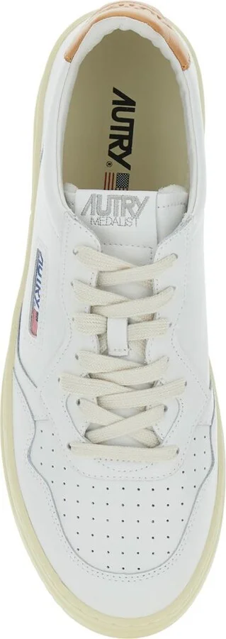 'Medalist Low' White Sneakers With Contrasting Heel Tab In Leather Man - Image 4