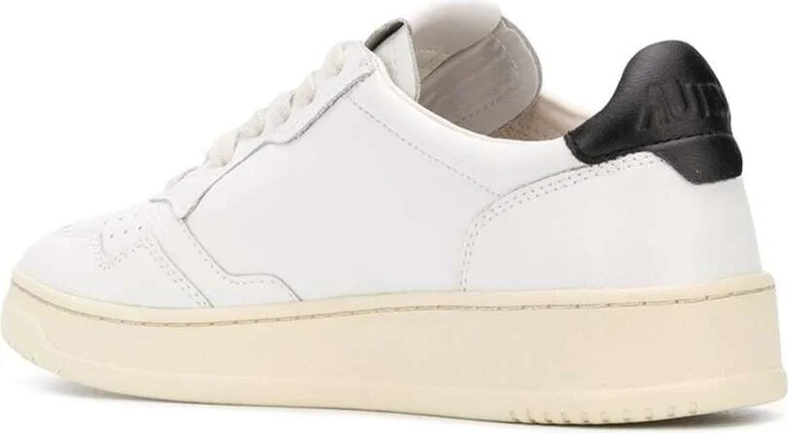 'medalist Low' White Sneakers With Contrasting Heel Tab In Leather Man - Image 3
