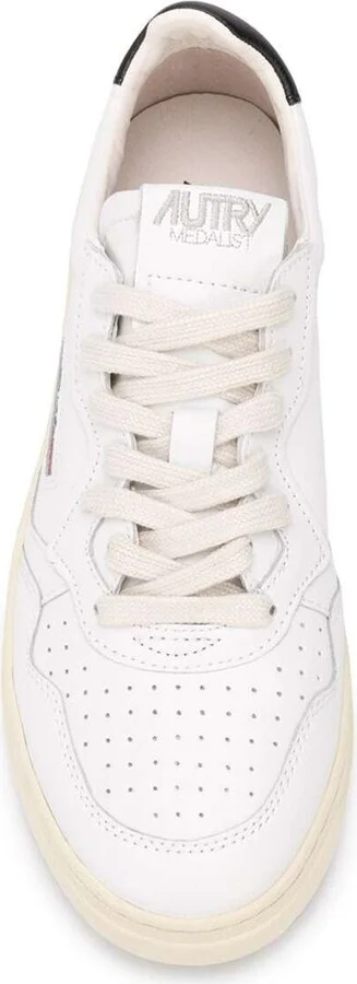 'medalist Low' White Sneakers With Contrasting Heel Tab In Leather Man - Image 4