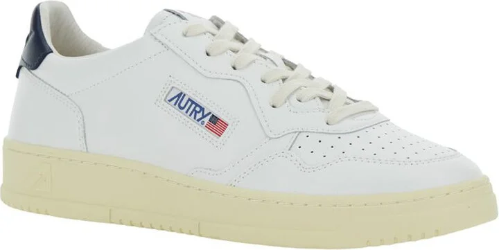 'Medalist Low' White Sneakers With Navy Blue Heel Tab In Leather Man