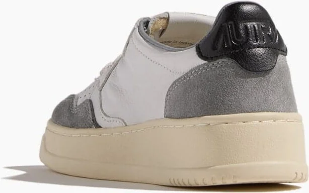 Medalist Low Women Sneaker in Grey/Black - Image 3