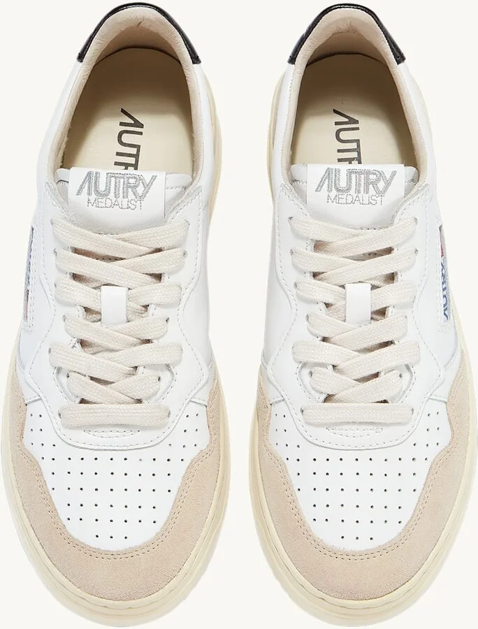 Medalist Lowleat Suede Wht Blk - Image 5