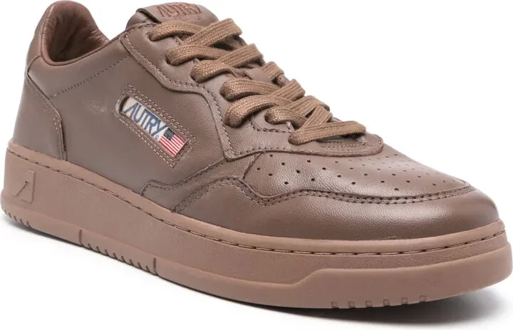 Medalist monochromatic sneakers - Image 2