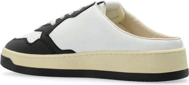 Medalist Mule leather sneakers