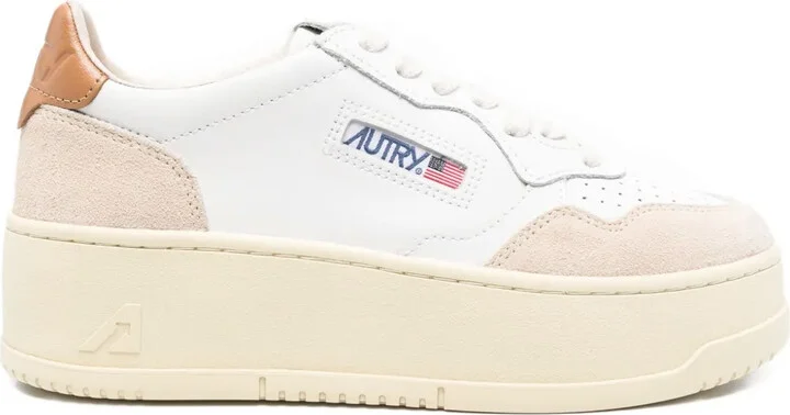 Medalist platform leather sneakers